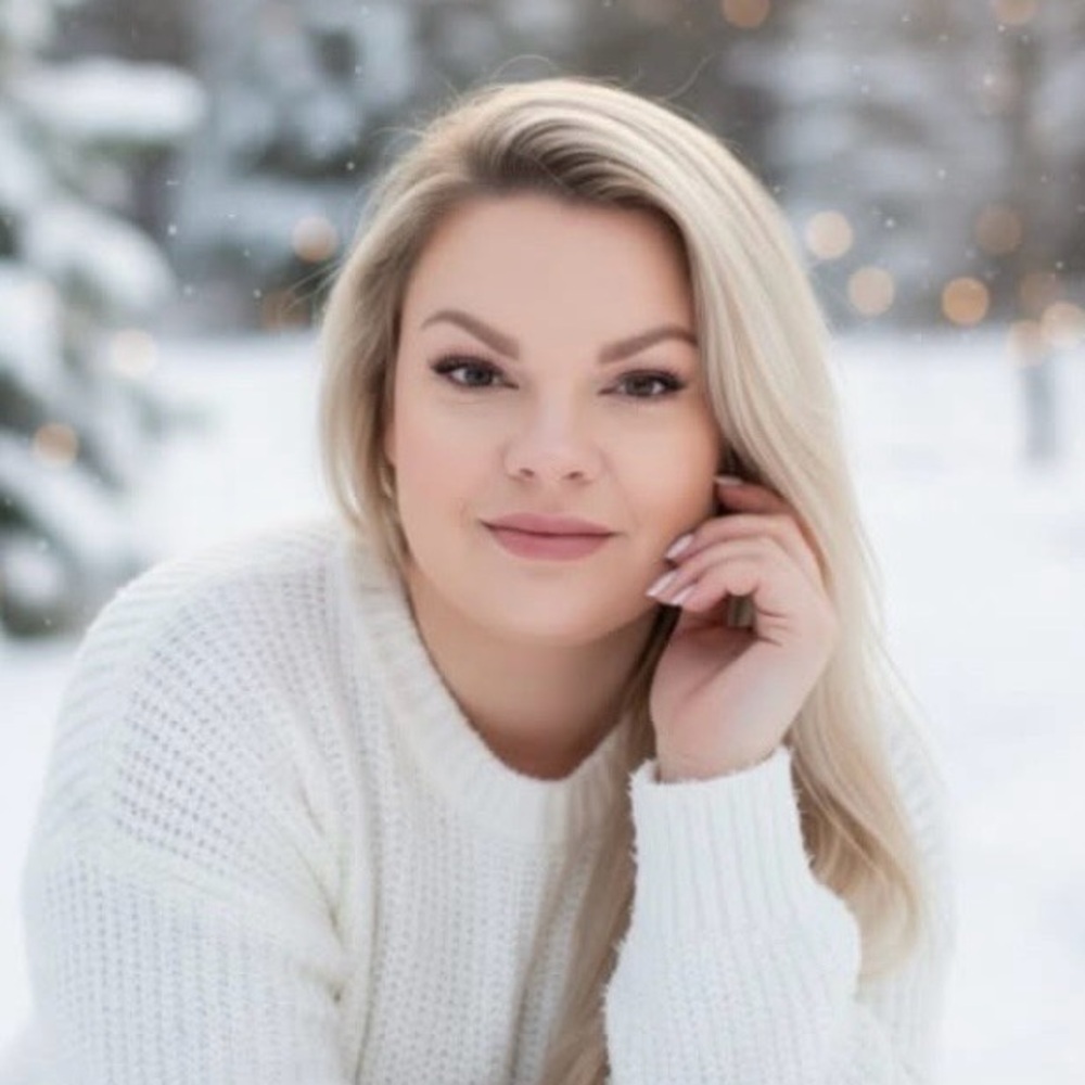 Meet your Posher, Jennifer